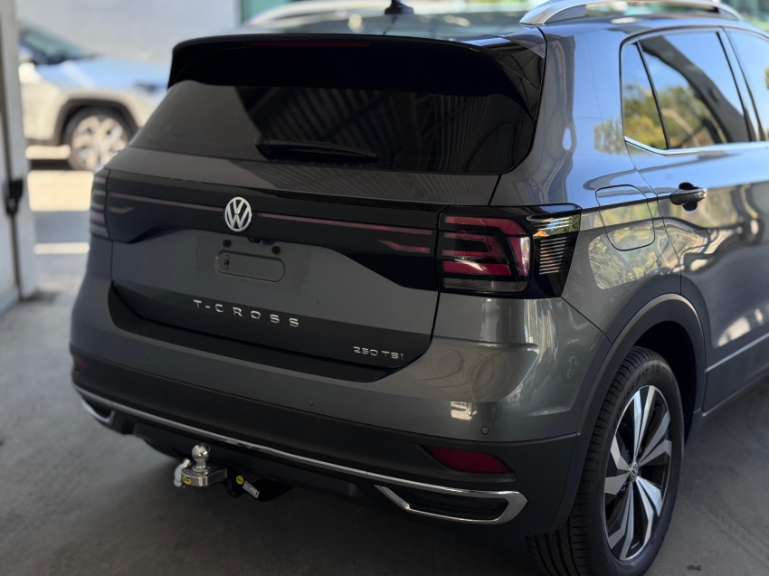 volkswagen t-cross 1.4 250 tsi total flex highline automatico 4p 20211