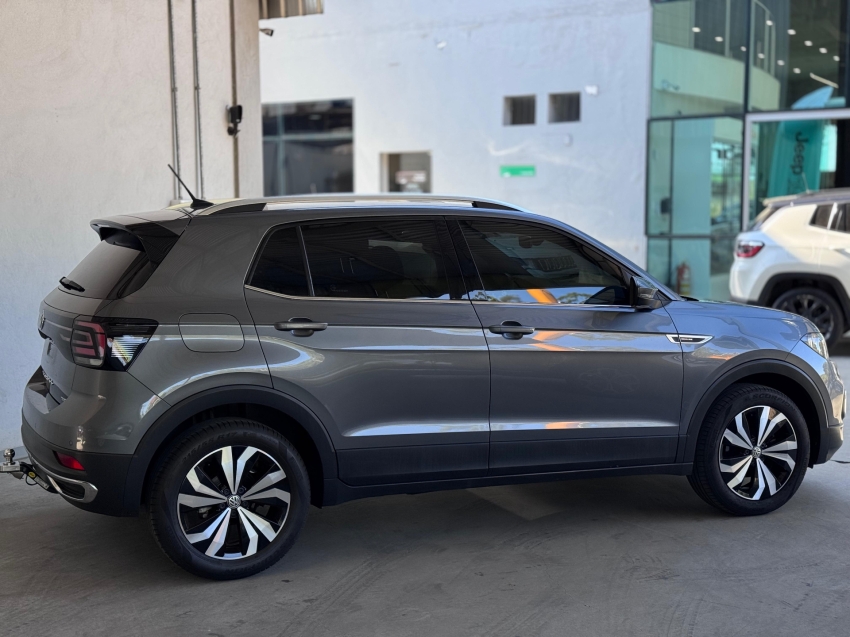 volkswagen t-cross 1.4 250 tsi total flex highline automatico 4p 20212