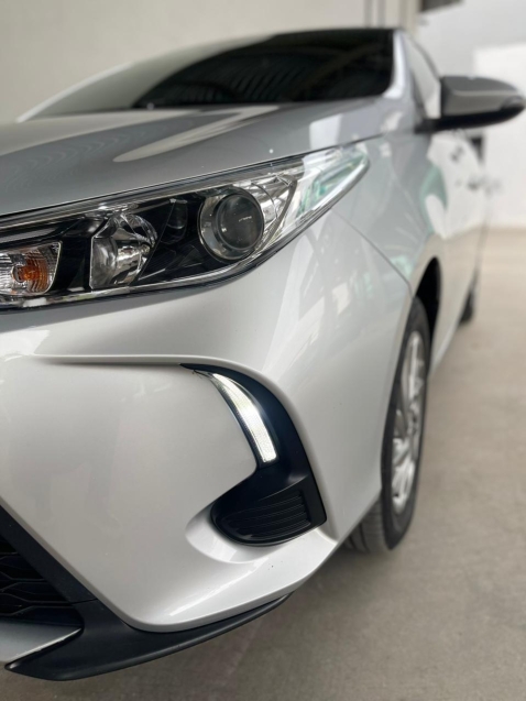 toyota yaris 1.5 16v flex sedan xs multidrive 4p automatico 20245