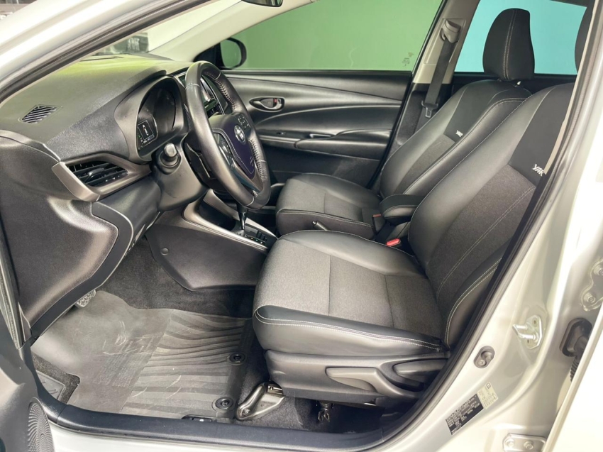 toyota yaris 1.5 16v flex sedan xs multidrive 4p automatico 20247
