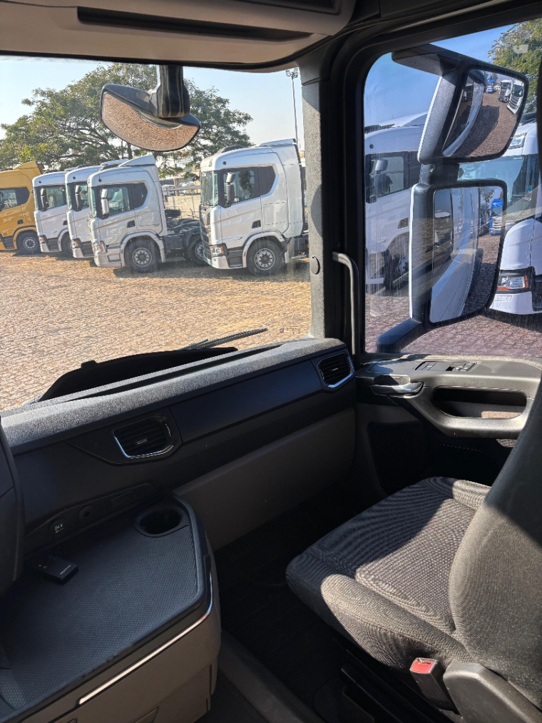 scania r450 a6x2 branca retarder