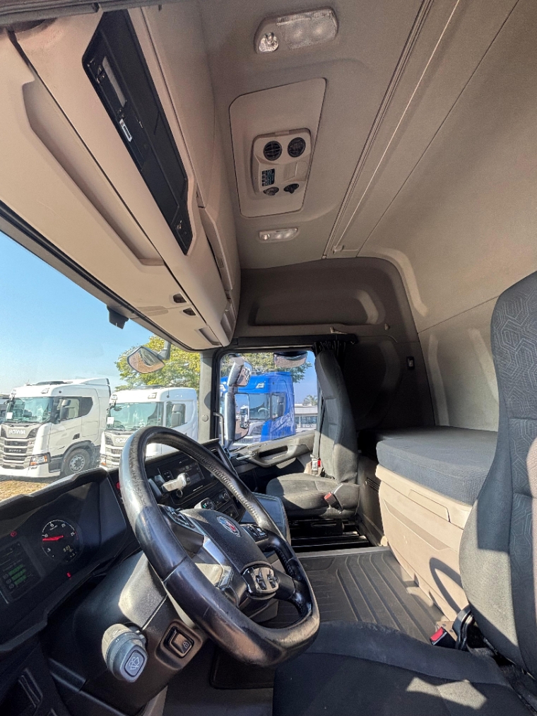 scania r450 a6x2 branca retarder