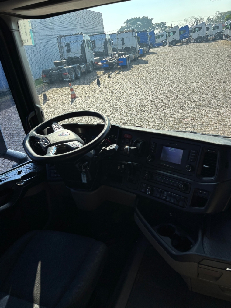 scania r450 a6x2 branca retarder