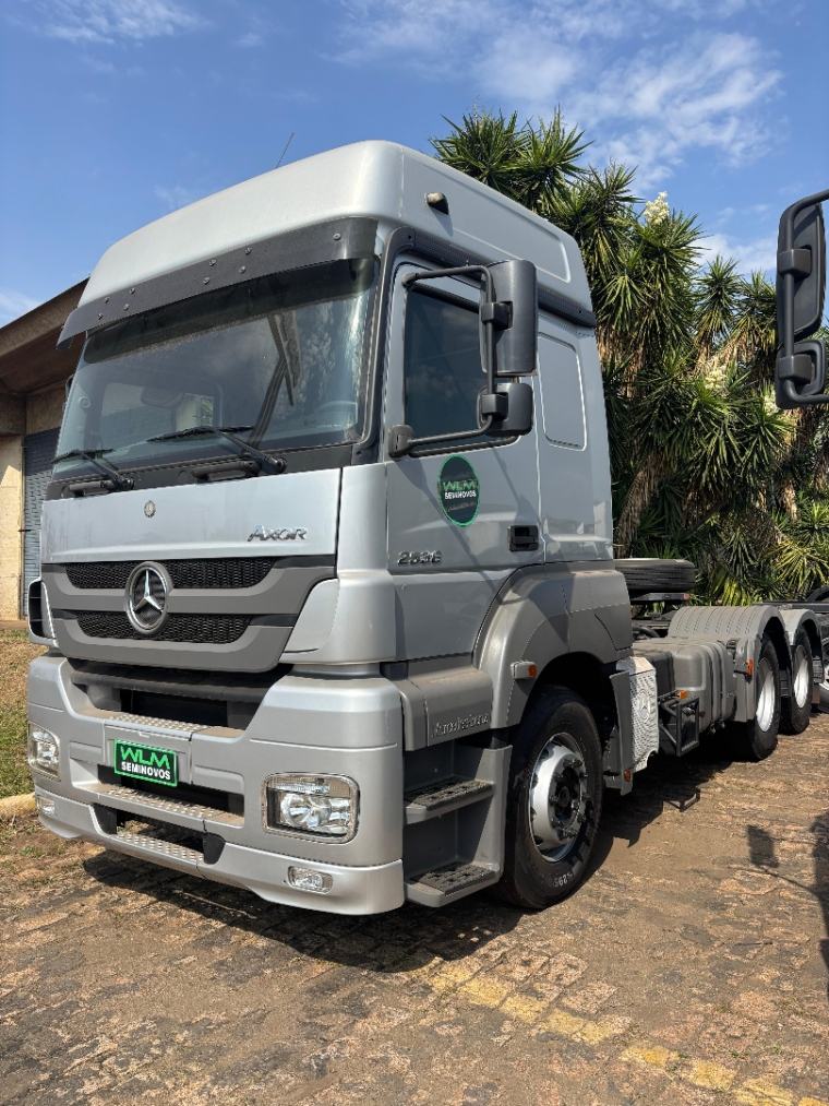 mercedes axor 2536 6x2 prata mercedes axor 2536 6x2 prata