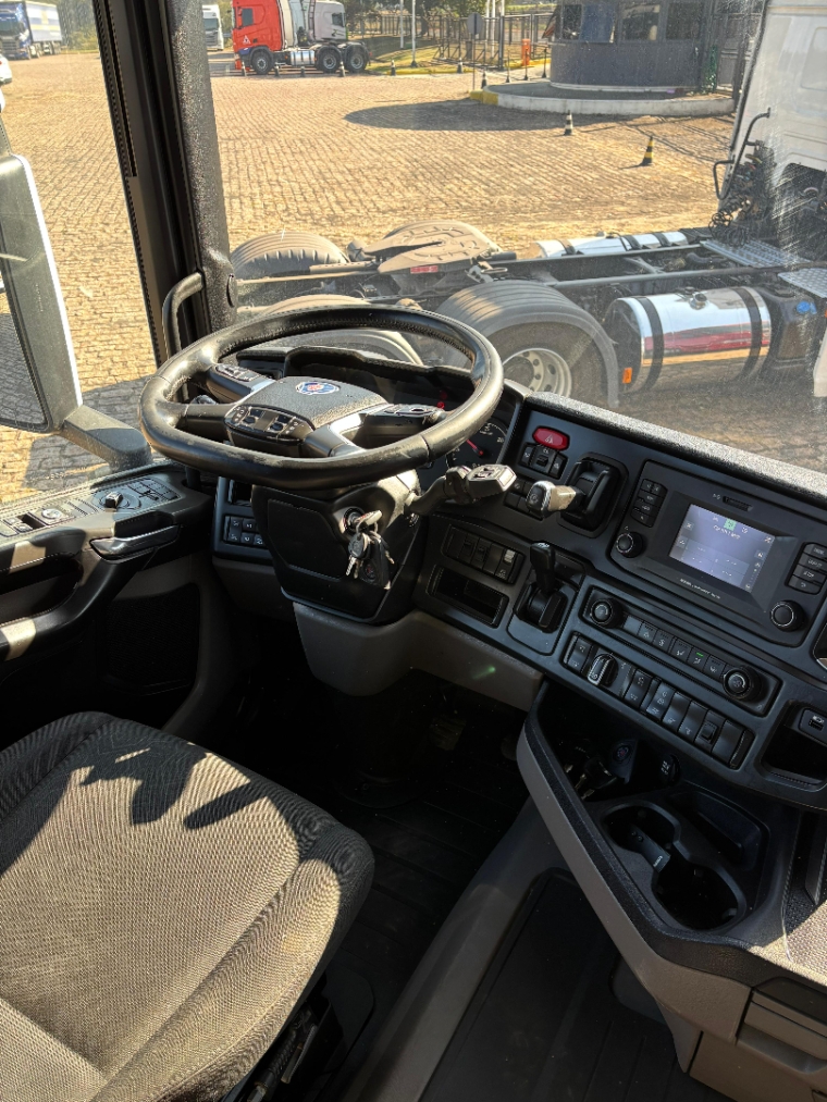 scania r 450 a6x2 diesel 2p automatico 2021