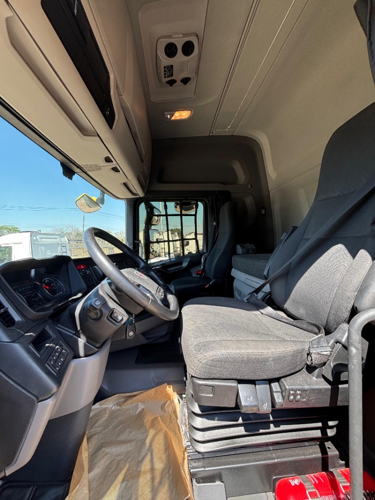 scania r460 super 6x2 dourado7