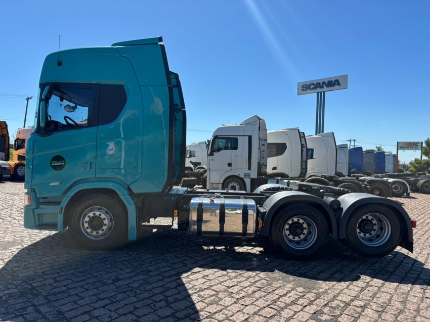 scania r460 a6x2 azul1