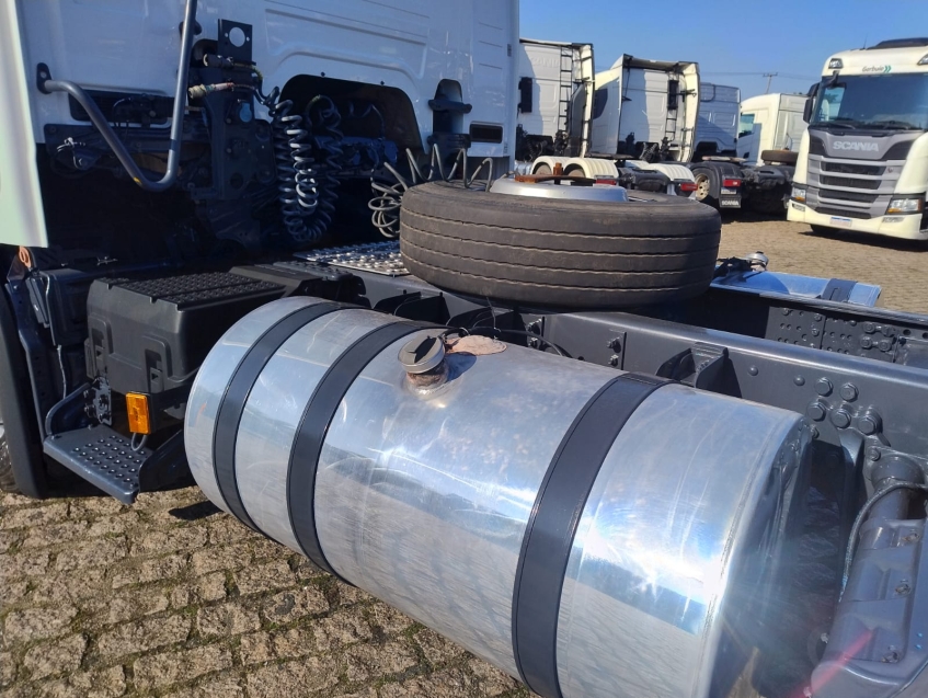 scania p360 a6x2 retarder10