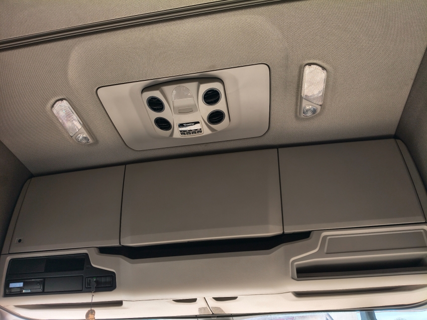 scania super r460 a6x28