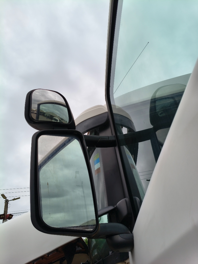 scania	r450 a6x2 branca5