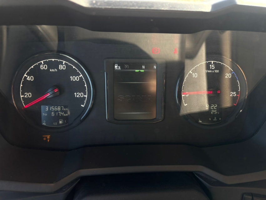 scania p360 a6x26