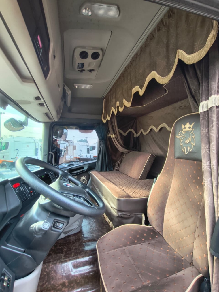 scania r560 a6x4 super7