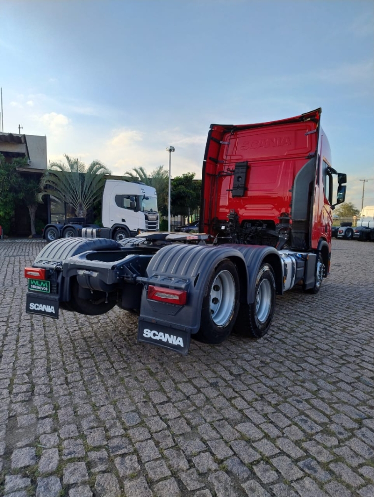 scania r460 a6x2 vermelha3