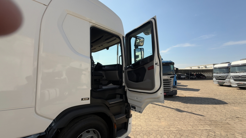scania r450 a6x2 branco6