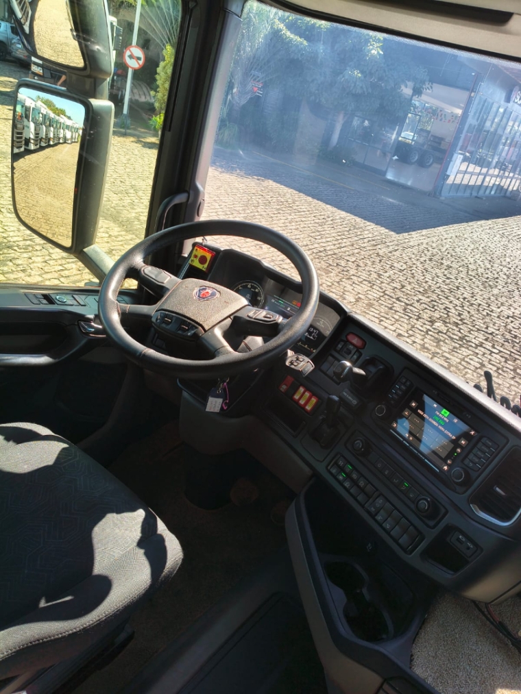 scania r 560 a6x4 diesel 2p automatico 202412