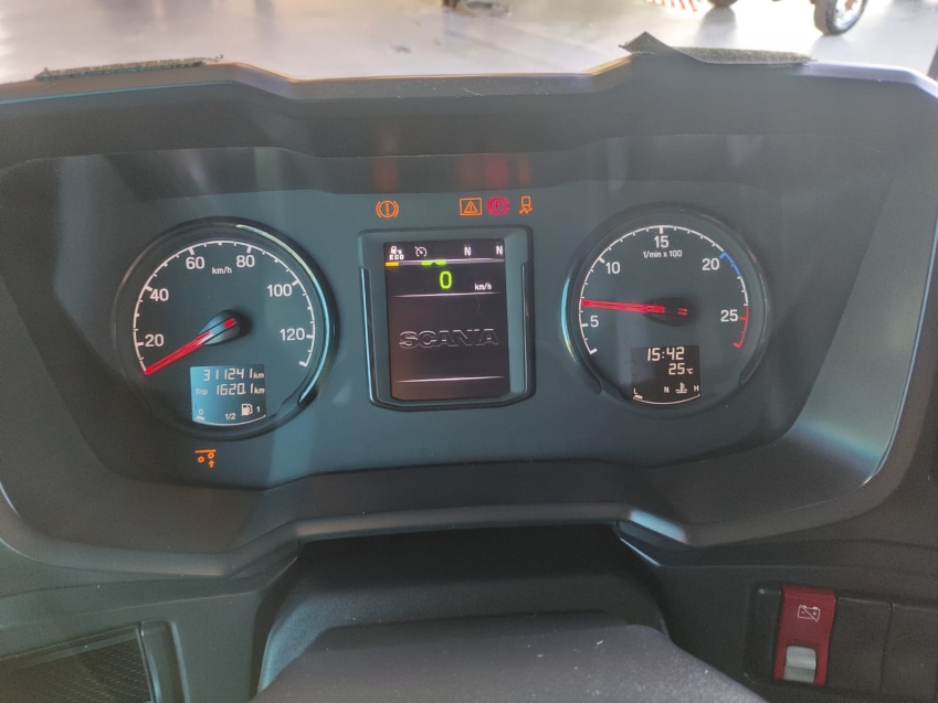 scania p 360 8x2 diesel 2p automatico 202415