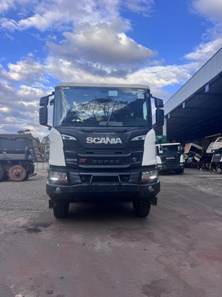 scania g560 xt 8x4 diesel 2p automatico 20241