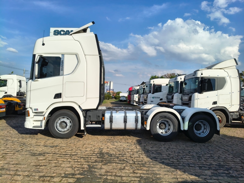 scania r 540 a6x4 diesel 2p automatico 20245