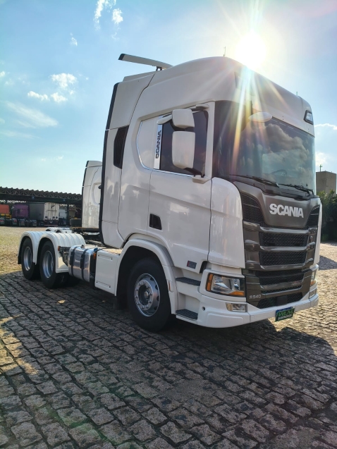 scania r 540 a6x4 diesel 2p automatico 20242