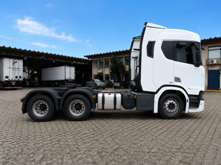 scania r 560 a6x4 diesel 2p automatico 20242