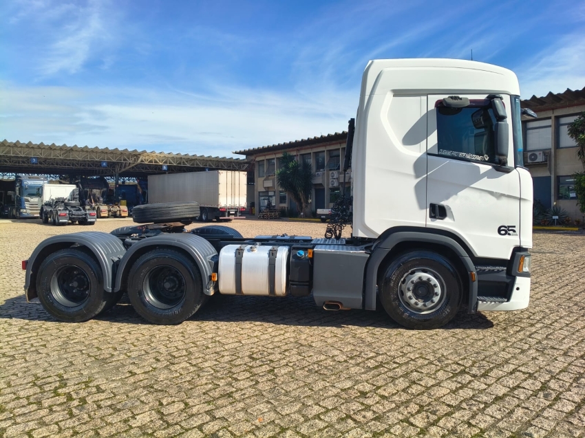 scania r 540 a6x4 diesel 2p automatico 20222