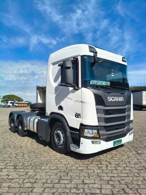 scania r 540 a6x4 diesel 2p automatico 20232