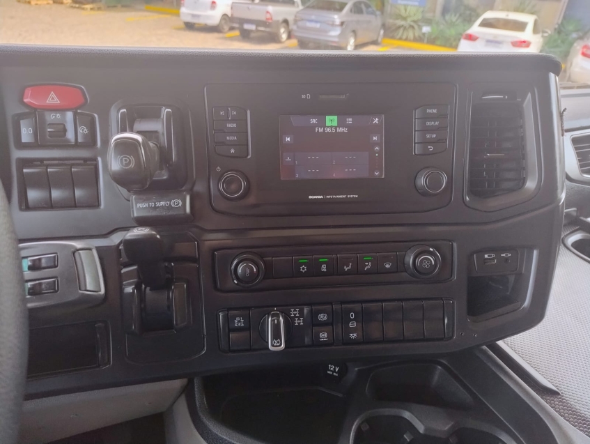 scania r 540 a6x4 diesel 2p automatico 202230