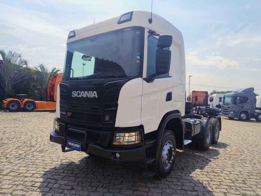 scania r 540 a6x4 diesel 2p automatico 20222