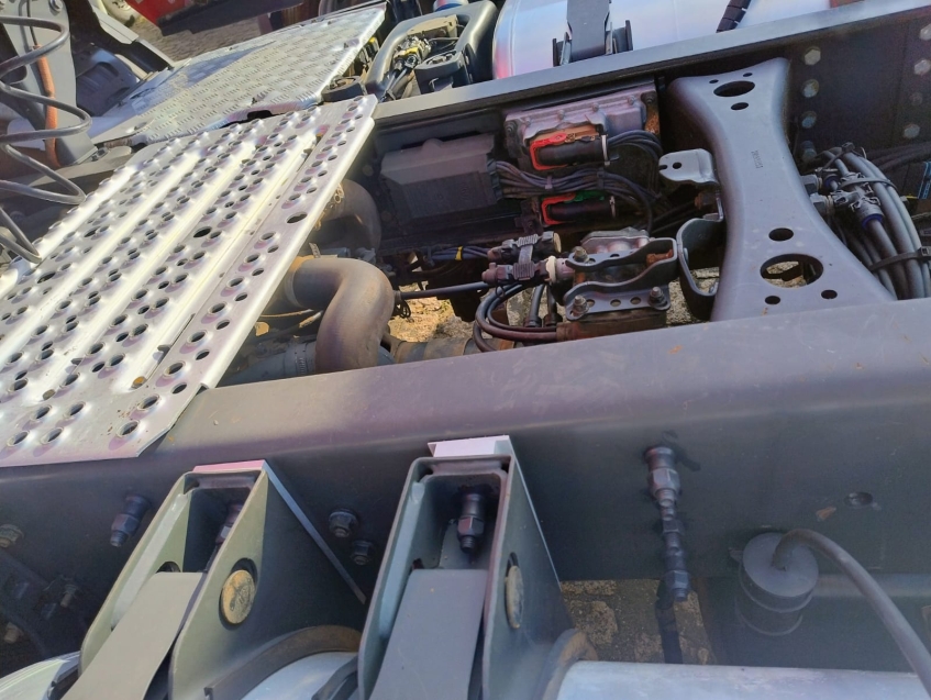 scania r 540 a6x4 diesel 2p automatico 202336