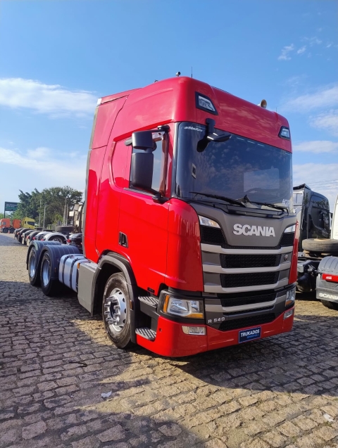 scania r 540 a6x4 diesel 2p automatico 20231