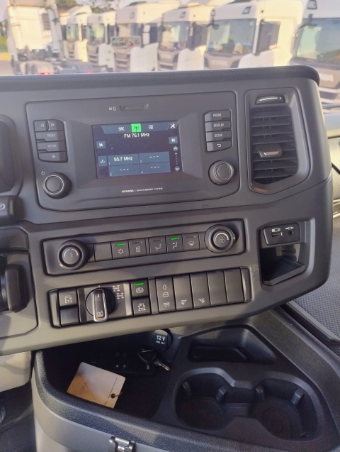 scania r 540 a6x4 diesel 2p automatico 202328