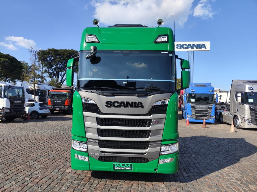 scania r450 6x2 verde