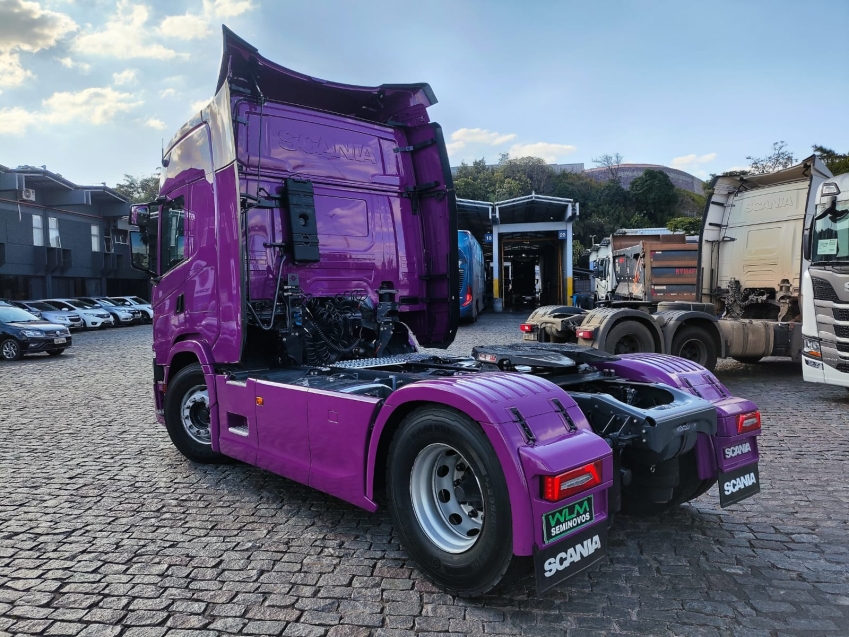 scania g370 4x2 roxo