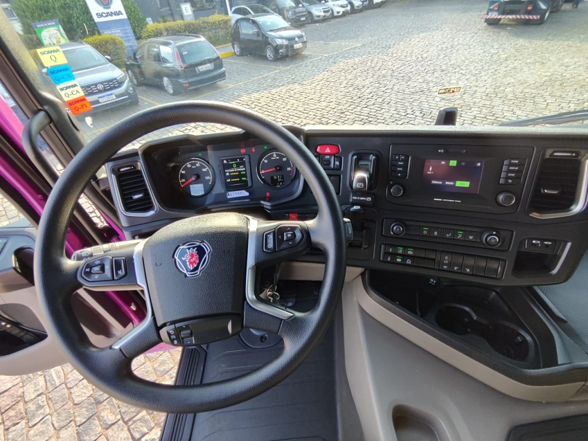 scania g370 4x2 roxo
