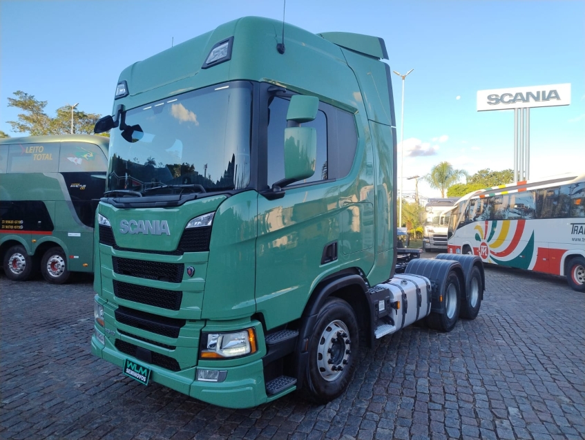 scania r540 a6x4 verde