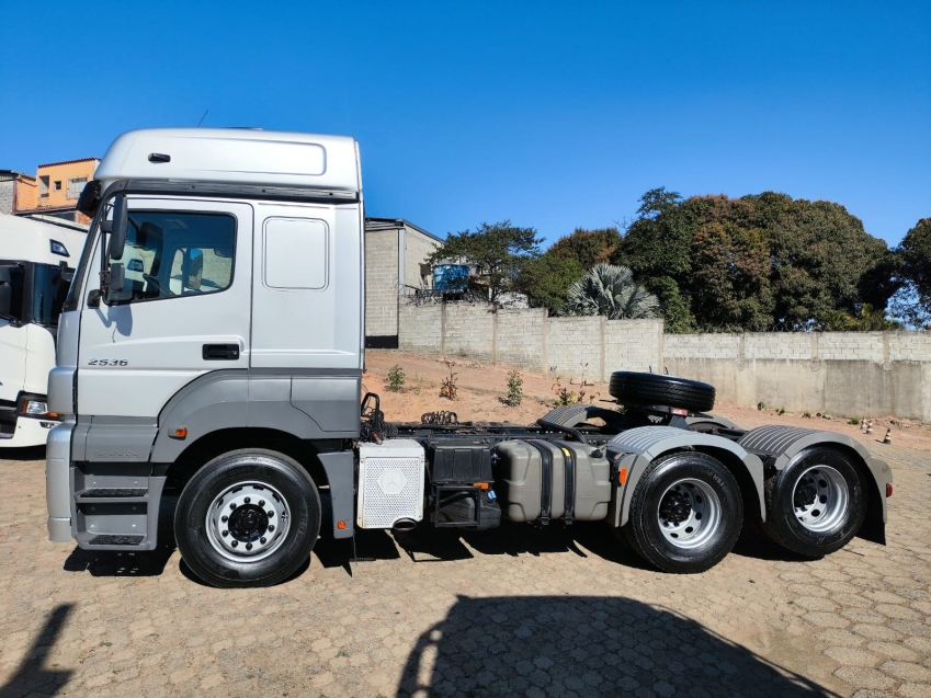 mercedes bens axor 2536 2021