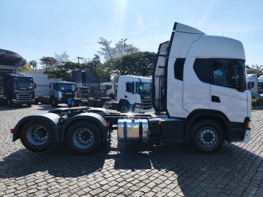 scania g370 a6x2 branca
