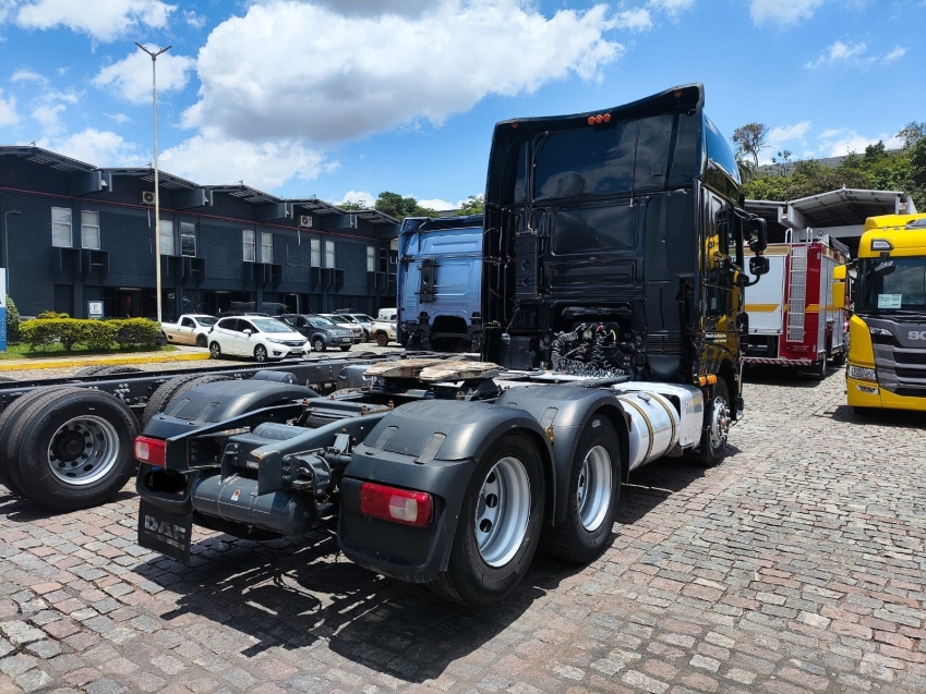 daf xf fts 480 6x2 preta