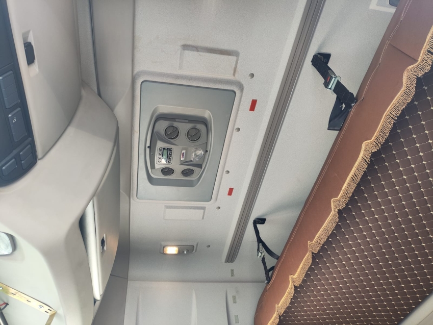 daf xf fts 480 6x2 preta