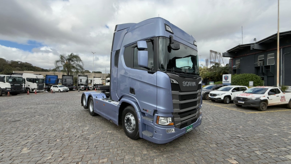 scania r450 a6x2 azul scania r450 a6x2 azul