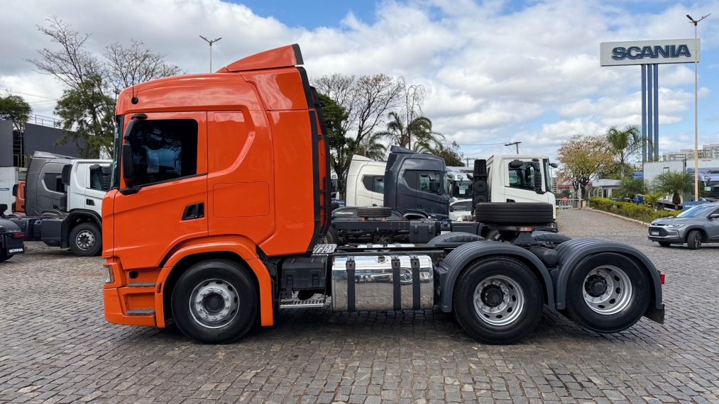 scania g450 6x2 laranja2