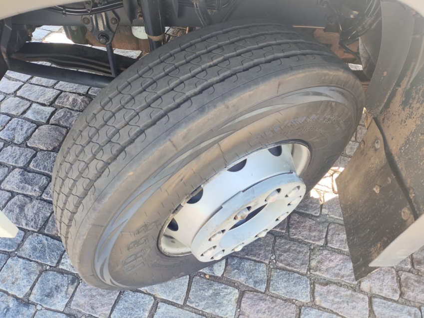 volvo fh 540 6x4 branco28