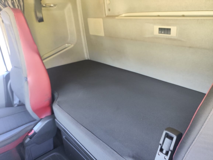 volvo fh 540 6x4 branco17