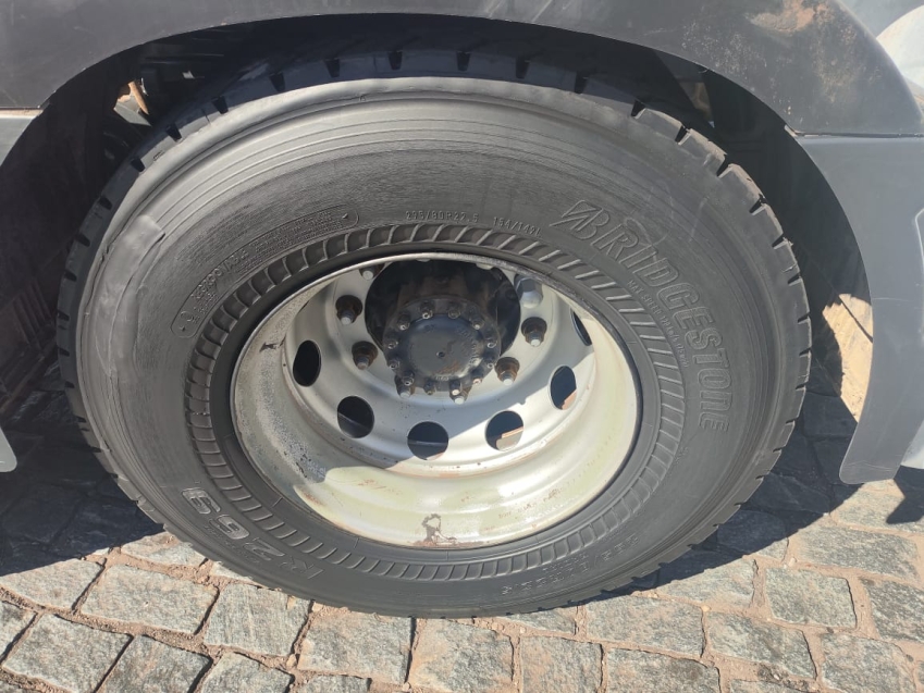 volvo fh 540 6x4 branco30