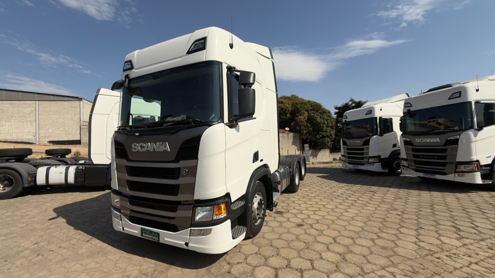 scania r450 a6x2 branco2