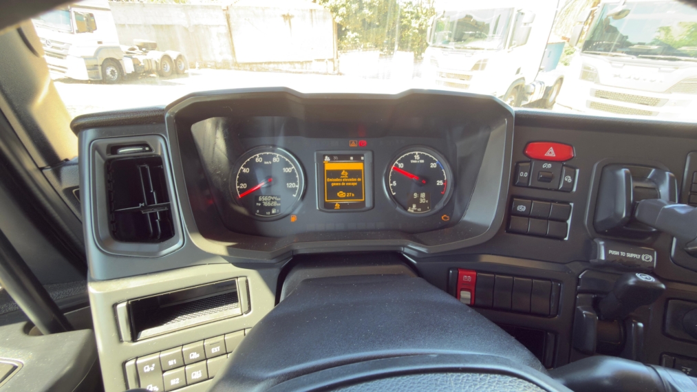 scania r450 6x2 branco17