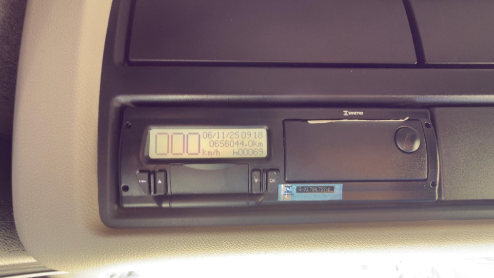 scania r450 6x2 branco18