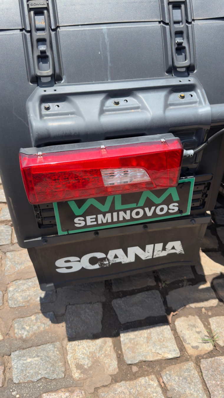 scania r450 6x2 branco 202120