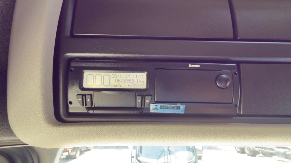 scania r450 6x2 branco 202112