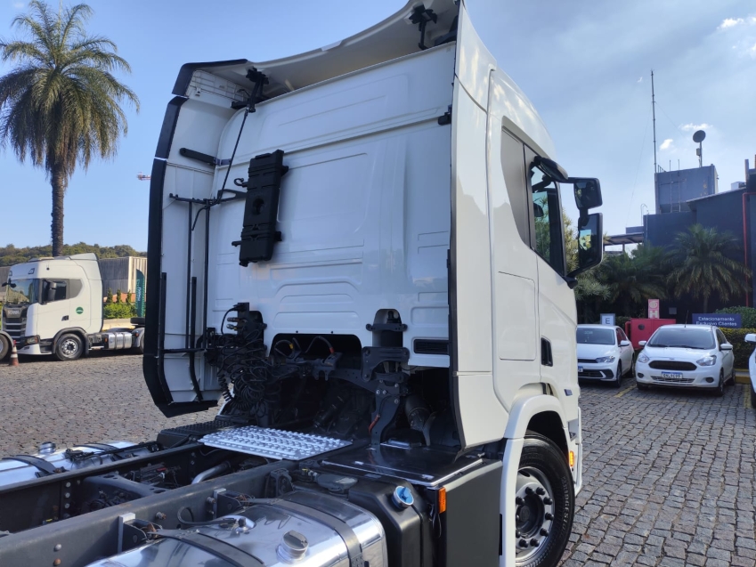 scania r560 a6x4 retarder8